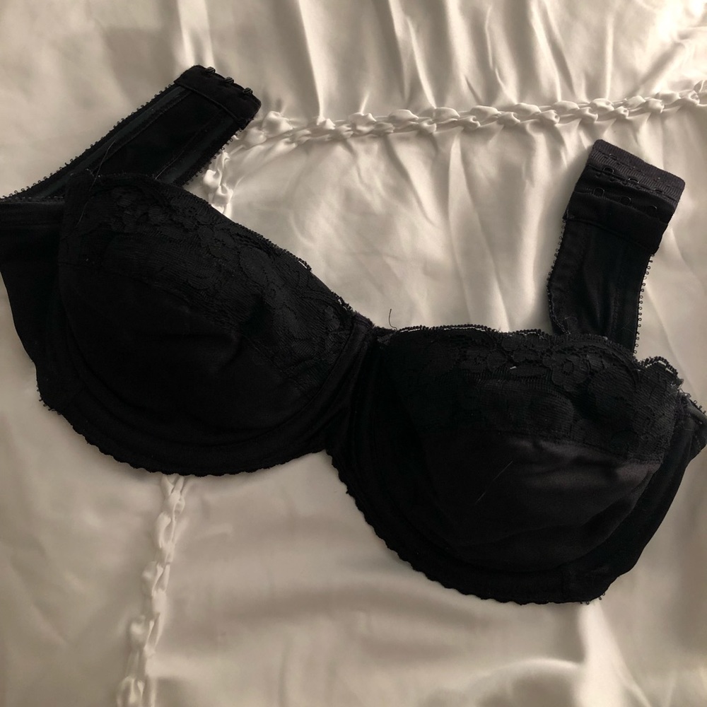 Strapless bra